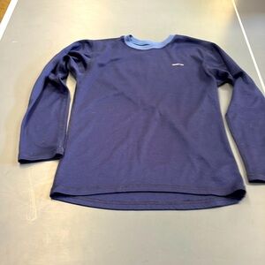 Boys Patagonia XL navy blue capilene